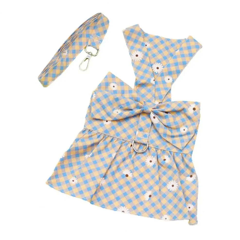 Gingham Harness Dress & Leash Set – Fashionable & Functional Pet Outfit