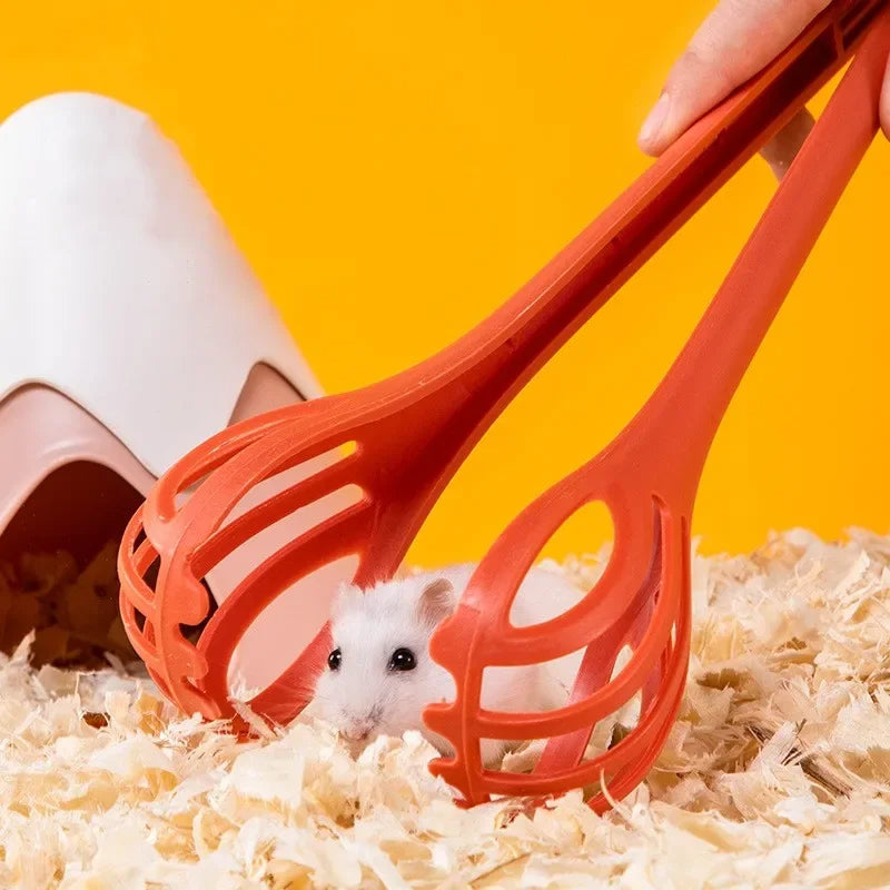 Anti-Bite Hamster Clip